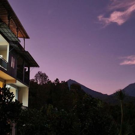 Kaiya Retreat Hotel Munduk Buitenkant foto